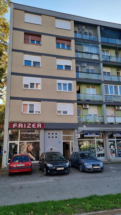 Apartman Ina Осієк Екстер'єр фото
